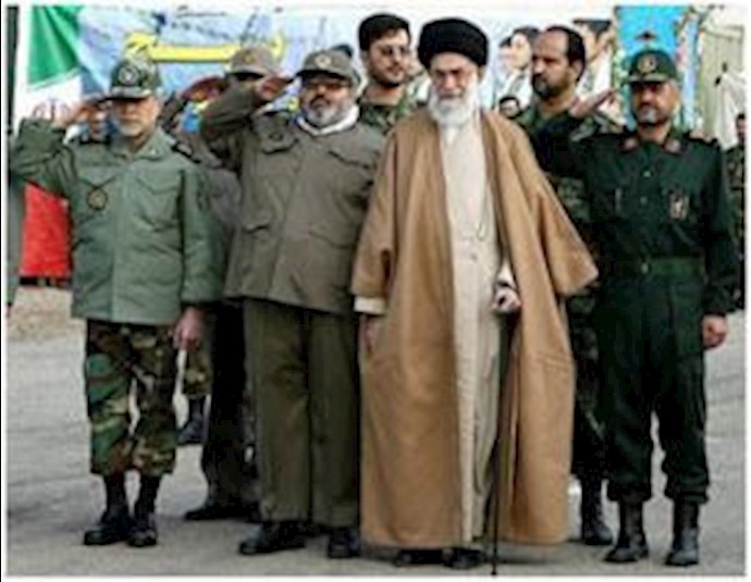 Revolutionary Guards robs the Iranian people of their wealth to continue suppression Revolutionary Guards robs the Iranian people of their wealth to continue suppression