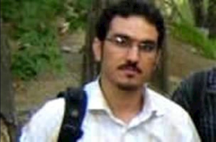 Students protest in top Tehran University