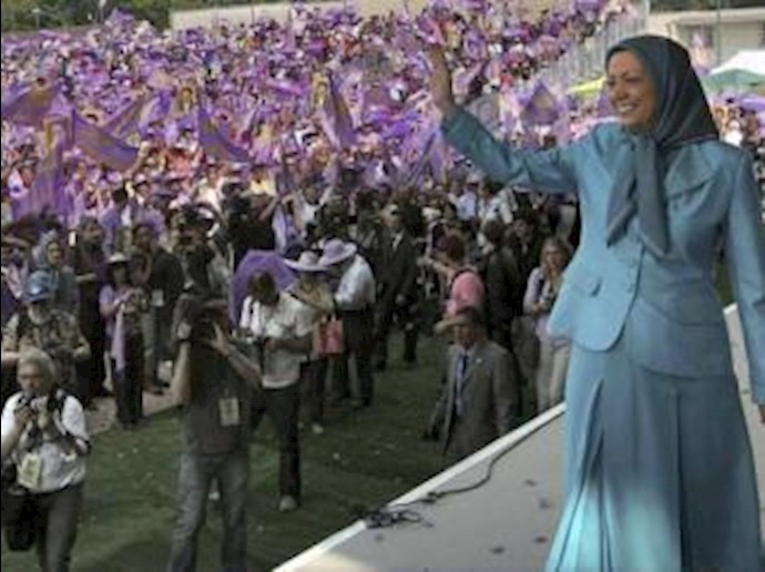Thousands of Iranian dissidents support democratic change in Iran