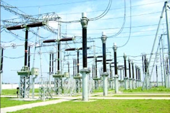 Iraqis pay as crime bosses steal electricity supplies Iraqis pay as crime bosses steal electricity supplies