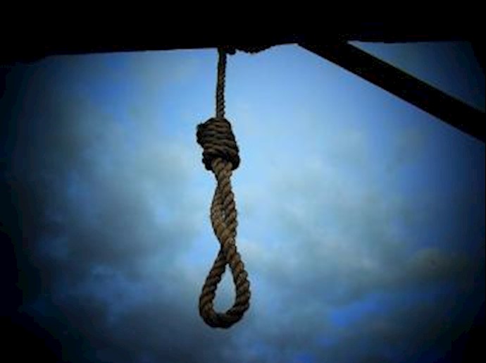 Three people executed in public in Iran