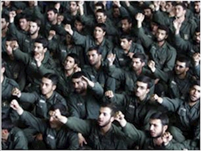 Dissident guards forced to retire in Isfahan