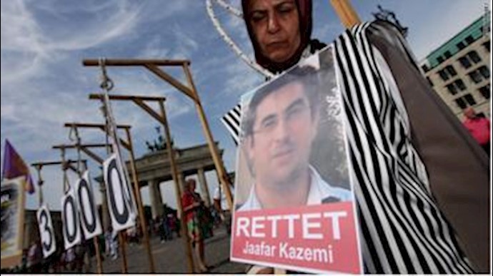 Report: Iran hangs 2 men who made videos of post-election turmoil