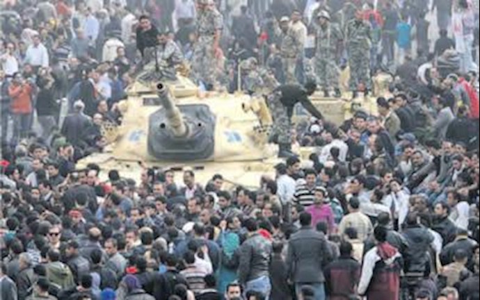 Egypt protesters call strike, ’million man march’