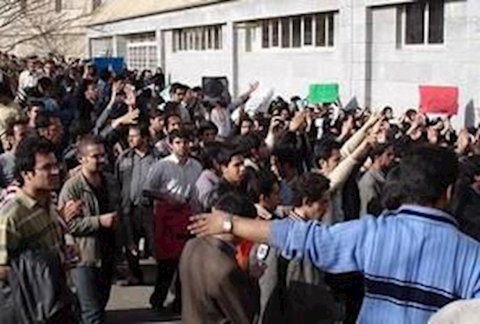 Iran: Students gatherings, protests against mullahs’ repressive policies