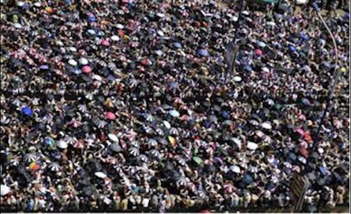 Twelve killed and 35 wounded as Sana’a rages with protests calling for Saleh’s ouster