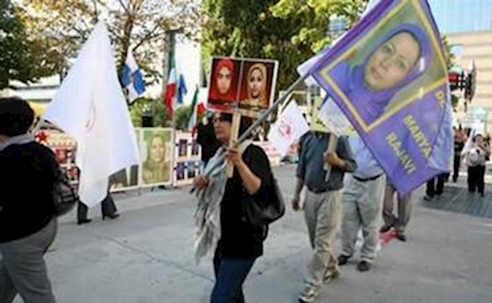 Iranians in Toronto stage demonstration supporting Ashraf residents