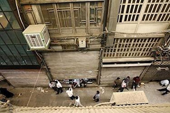 Tehran’s Bazaar textile sellers continue strike