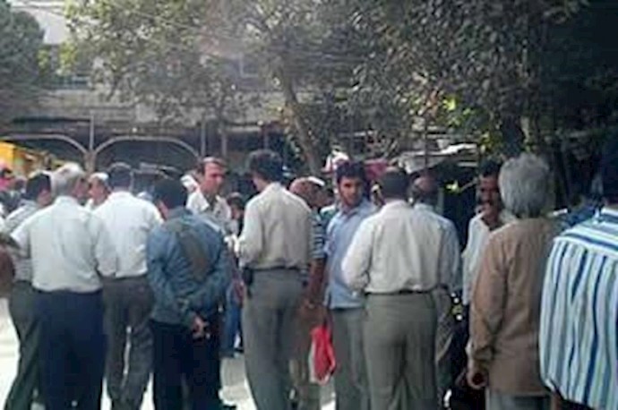 Iran: Ahwaz pipe factory workers on strike for second day