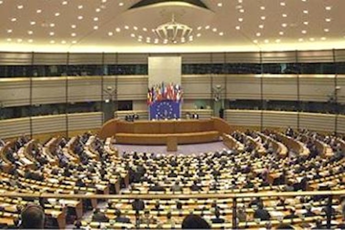 EU slams ‘unacceptable’ British embassy storming in Iran