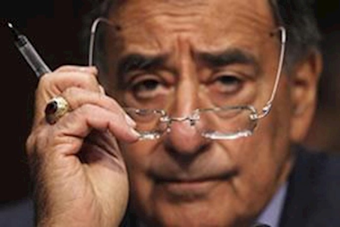 Panetta Urges Tougher Sanctions on Iran