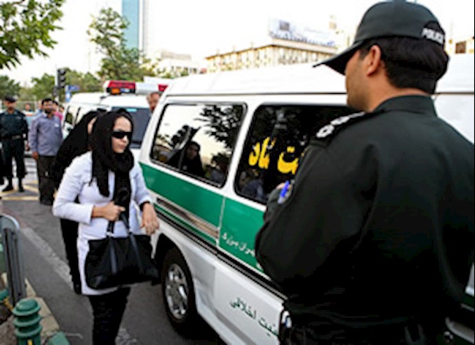 Iranian regime forces raid language schools on ‘mal-veiling’ charges