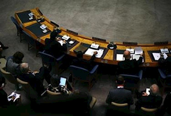 Western Powers Warn of New Sanctions Against Iran