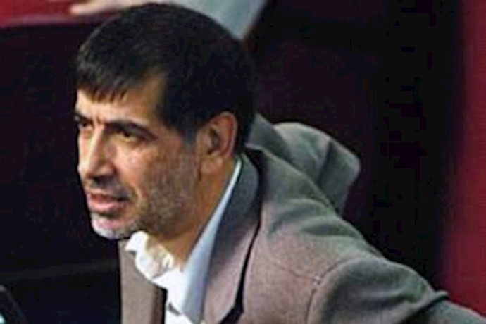Rivals threaten no-confidence vote for Ahmadinejad