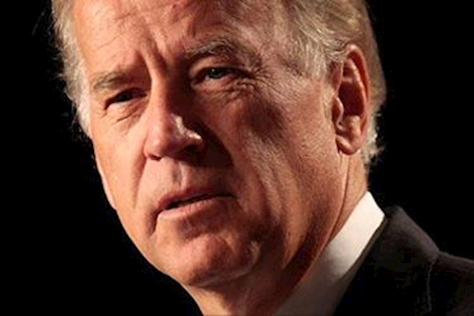 Biden urges Iraq PM to resolve crisis