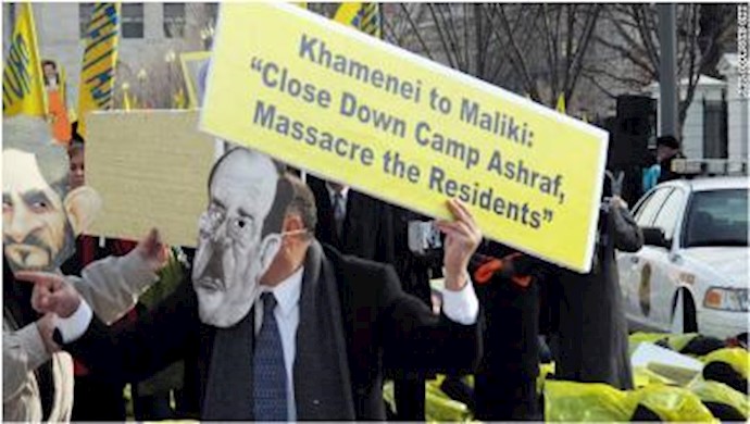 Demonstrators Call On Obama To Protect Iranian Dissidents