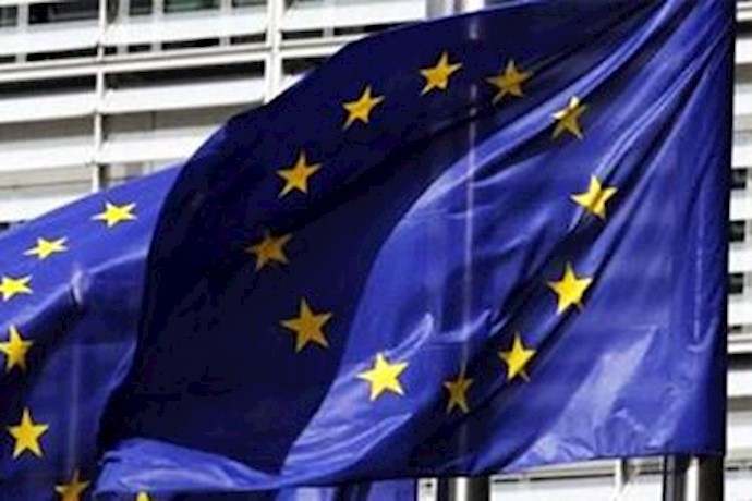 EU to pursue Iran sanctions despite threat of strait closure