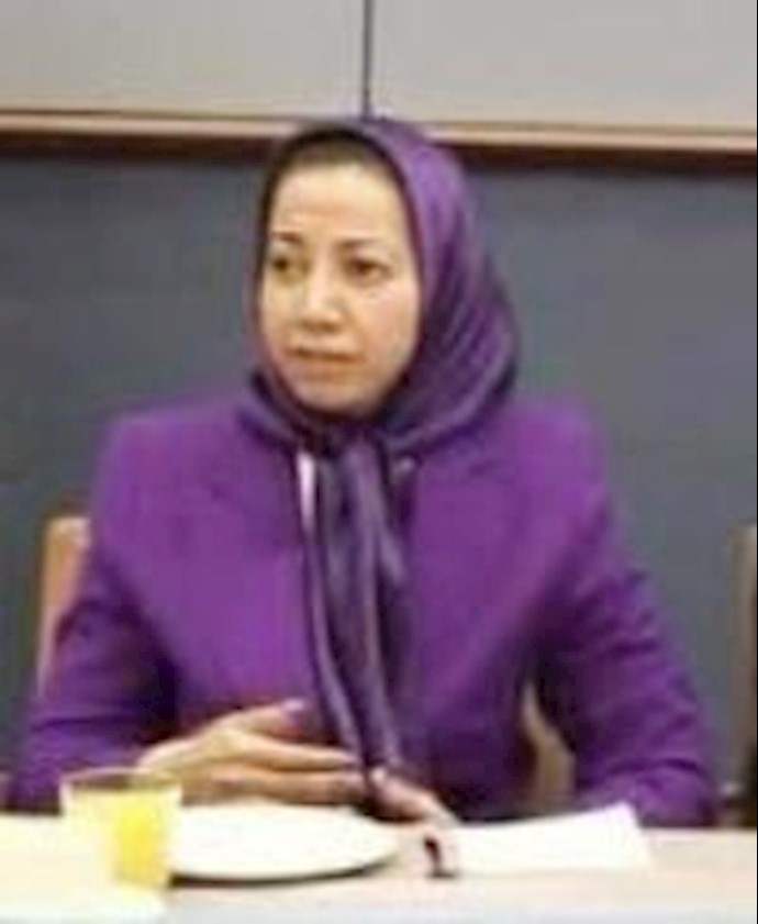 News woman: At least one person is been killed during protest in Iran in support of the revolution in Egypt.