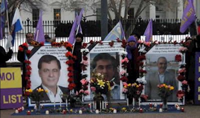 Demonstration against execution and in commemoration of two executed political prisoners in front of White House