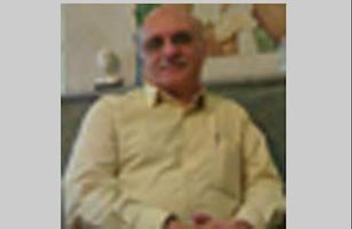 Iran jails lawyer who has defended activists