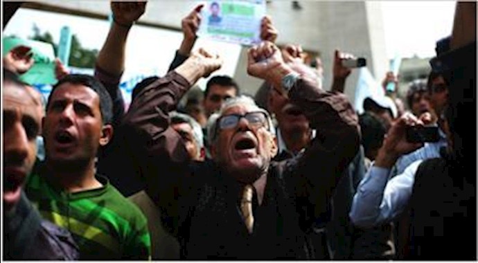 Iraq shuts office of protest organizers