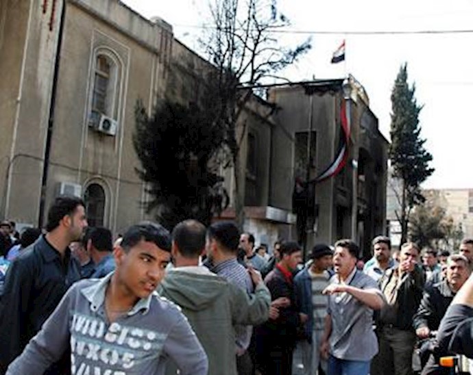 Syrian forces kill 6 in mosque attack: residents