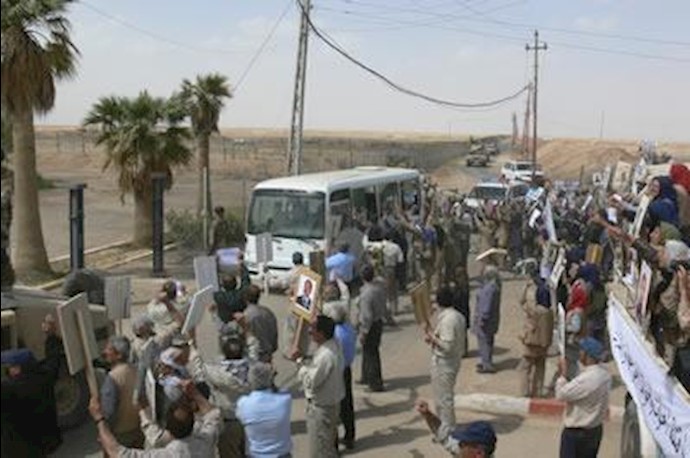 Reuters reports on al-Maliki’s smokescreen show in Ashraf