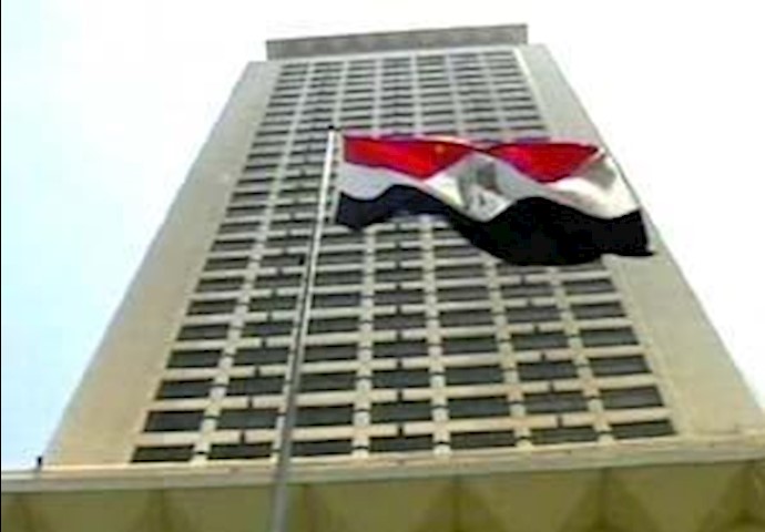 Egypt expels Iranian diplomat