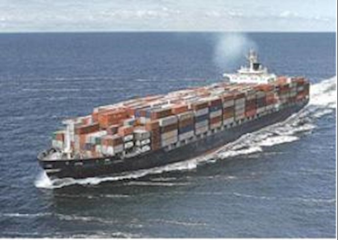 World’s top shipper suspends some Iran ops over sanctions