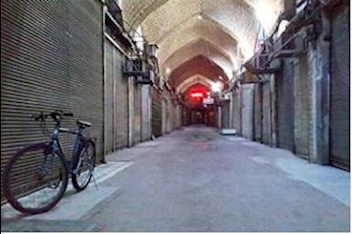 Tabriz textile sellers go on strike