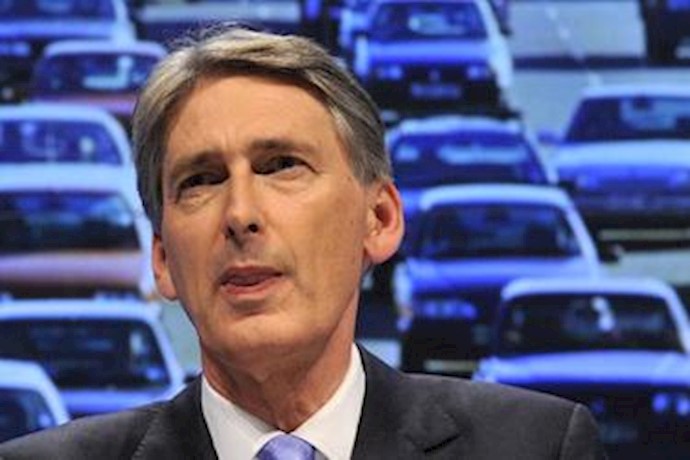 UK says any Iranian attempt to close Strait would fail