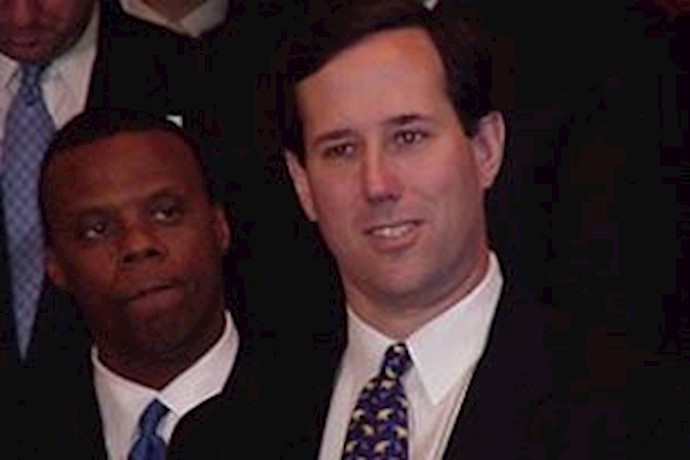 Santorum says he would bomb Iran nuclear sites