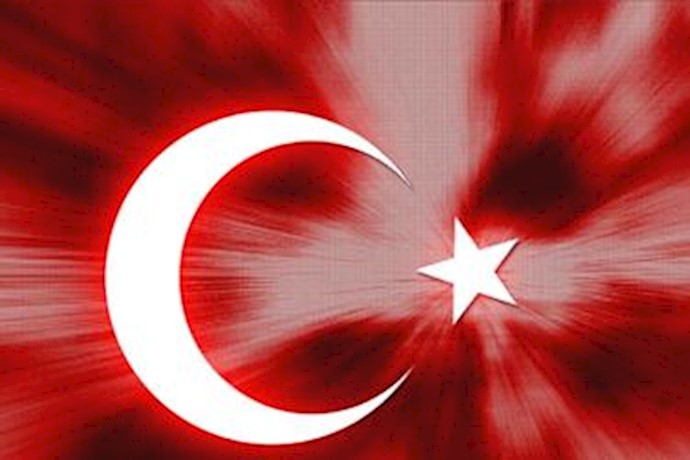 Turkey holds trucks taking suspect Iranian cargo to Syria