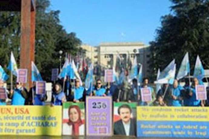 Ashraf supporters stage Day 256 of unlimited sit-in outside UN HQ in Geneva