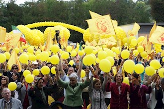 Gathering of Iranians in NCR Headquarters after de-listing of MEK