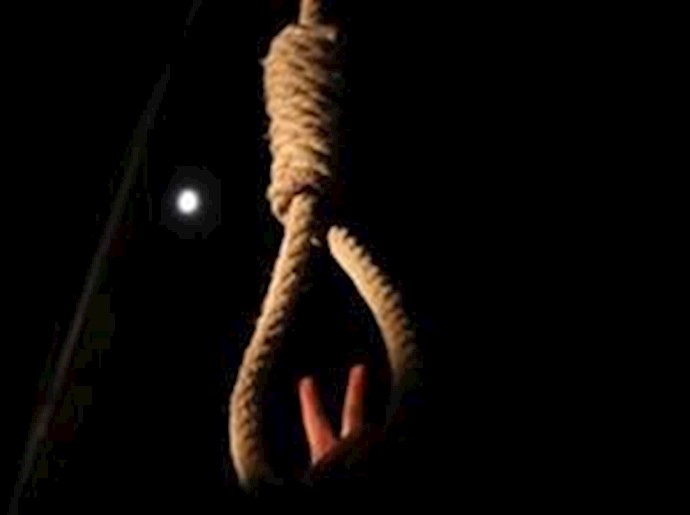 Iran: 2 prisoners sent to solitary confinement for execution