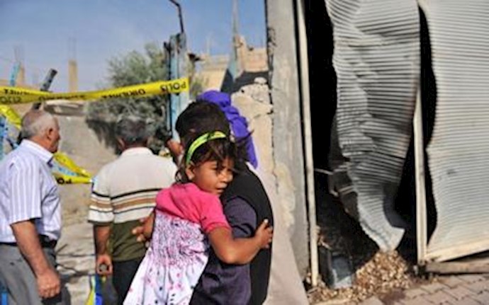 Turkish residents near Syria evacuate
