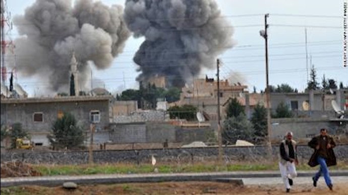 Syrian warplanes pound targets near Turkey