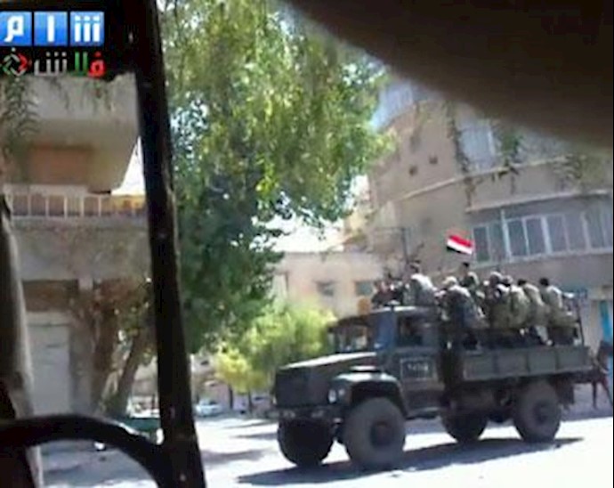Syrian security forces raid and shut Hamas offices
