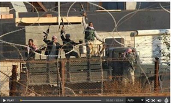 Syrian rebels ’take army post’ near Turkey