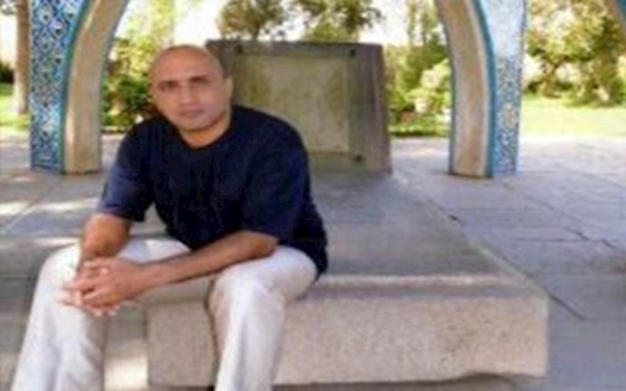Iran blogger’s death in prison sets off blame game