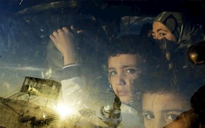 Thousand Palestinians enter Lebanon after Damascus fighting