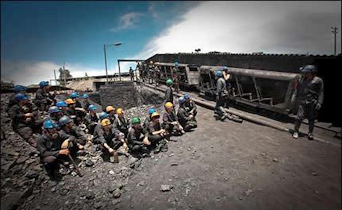 Families of Tabas mine workers stage protest gathering