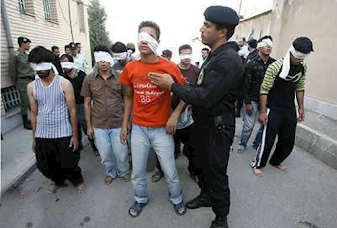 Mullahs’ forces arrests youths on pretext of public disorder