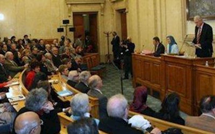 Iran opposition calls on West delegitimize mullahs’ regime