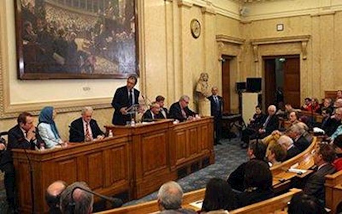 Iranian dissident and French lawmakers urge new policy on Iran