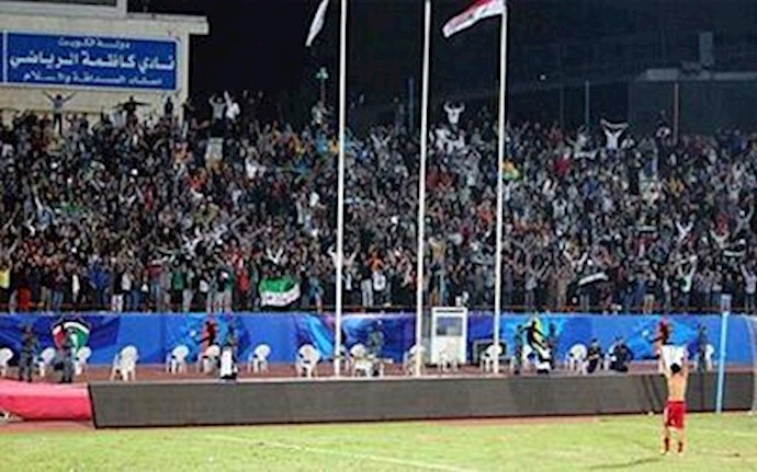 Syrian footballer raises revolution flag in official match