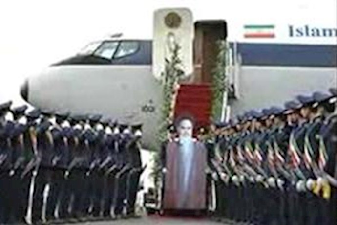 ‘Cardboard’ Khomeini ceremony ridiculed throws mullahs’ factions at each other