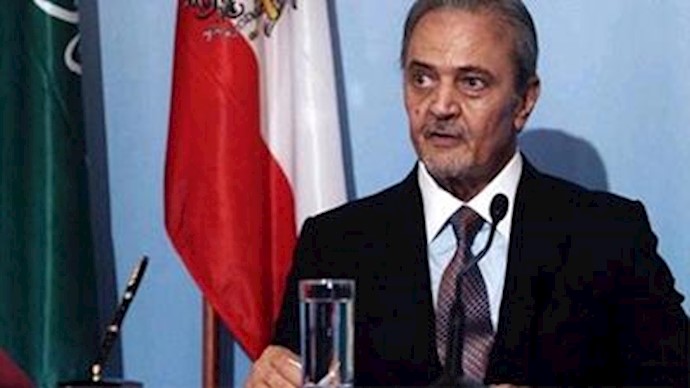 Saudi official backs arms for Syrian rebels
