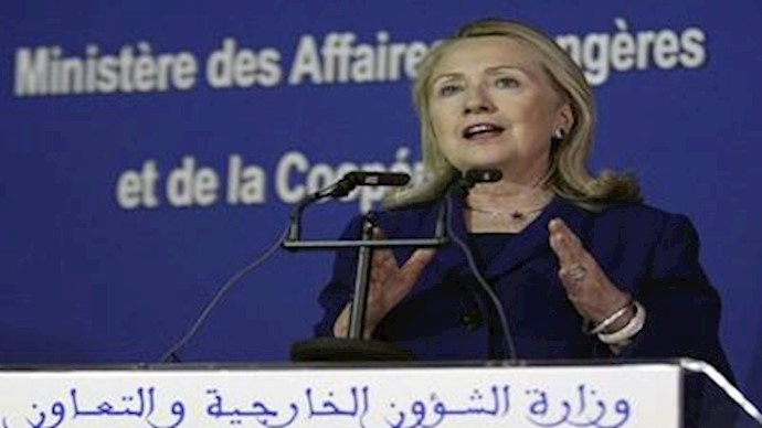 Clinton appeals for all Syrians to abandon Assad
